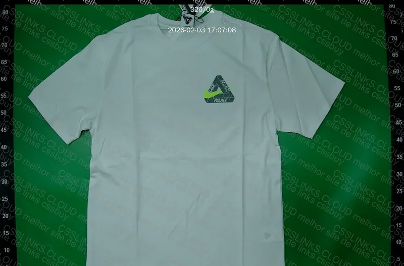 PALACE x NIKE 9