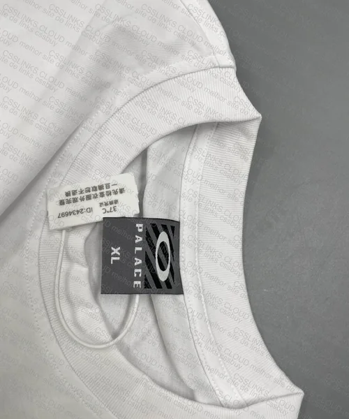 Palace x Oakley e Palace x Evisu 5
