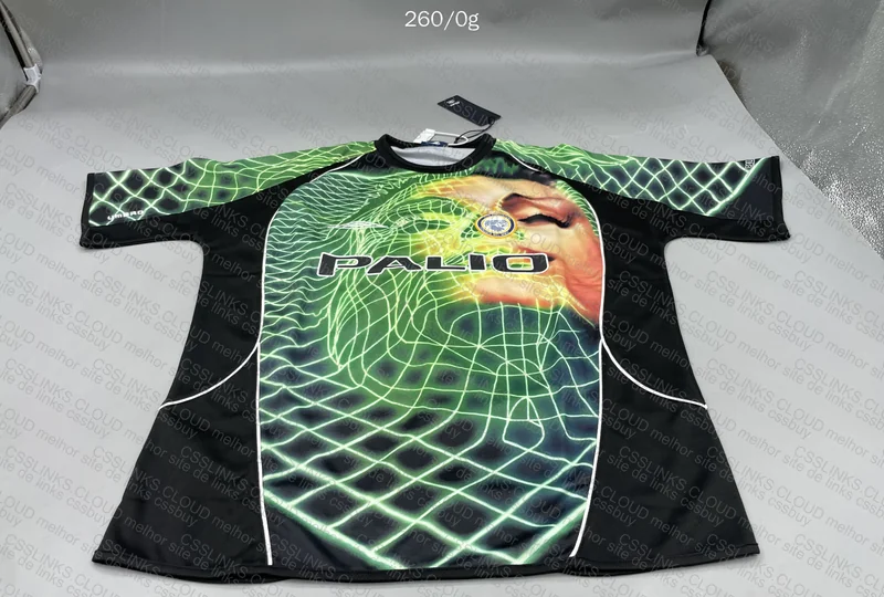 Palace x Umbro 3rd Goalie Shirt 3