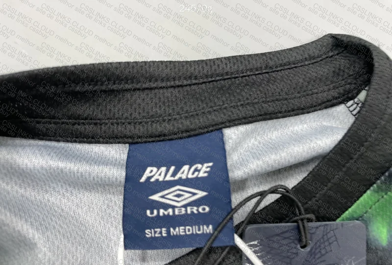 Palace x Umbro Jersey - 37 Palace 3