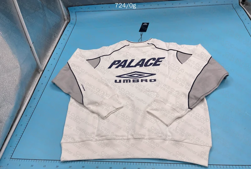 Palace x Umbro Warm Up Crew White - SS24 5