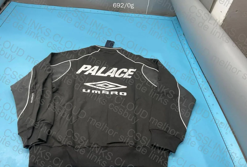 Palace×Umbro Sweatshirt (sorteio) 3