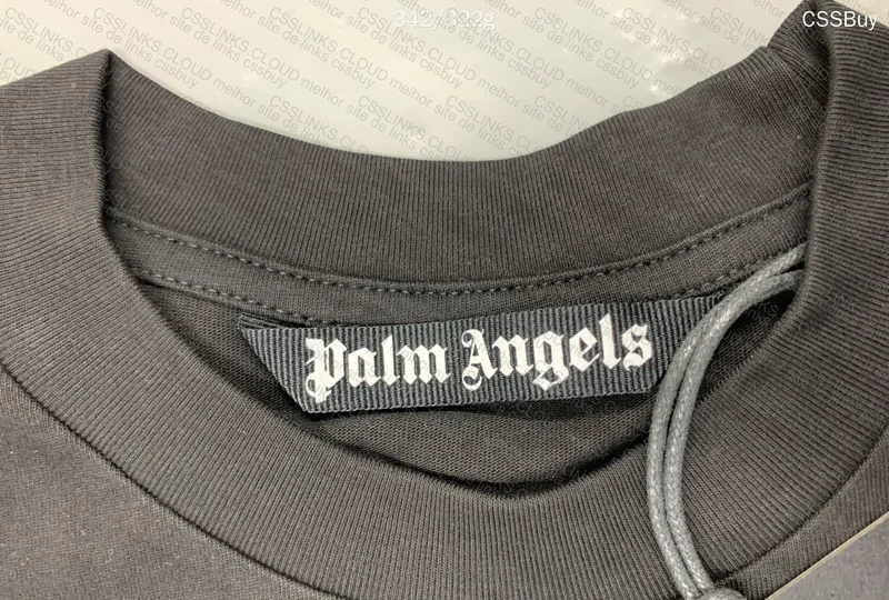 Palm Angels x MoneyGram Haas F1 Team 4