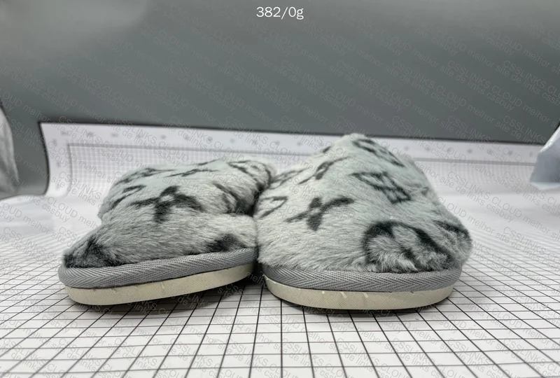 Louis Vuitton Slippers 3