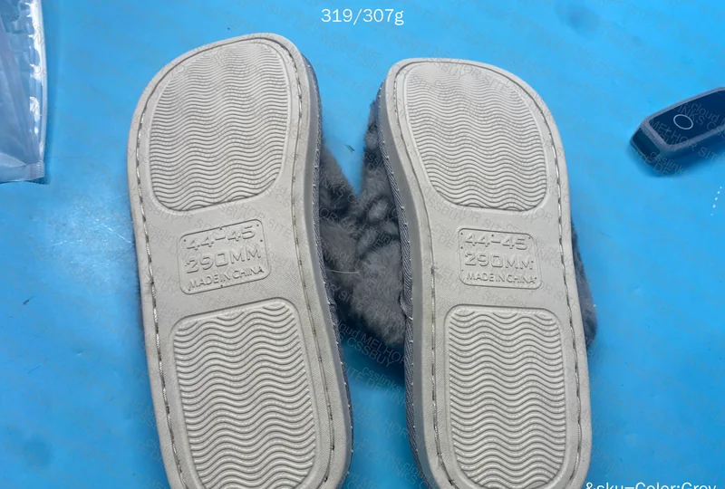 LV Slippers 5