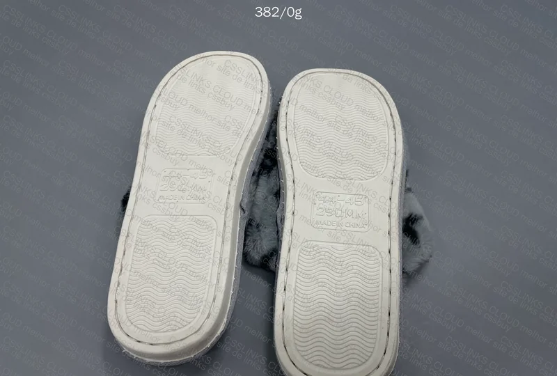Cheap LV Slippers 7