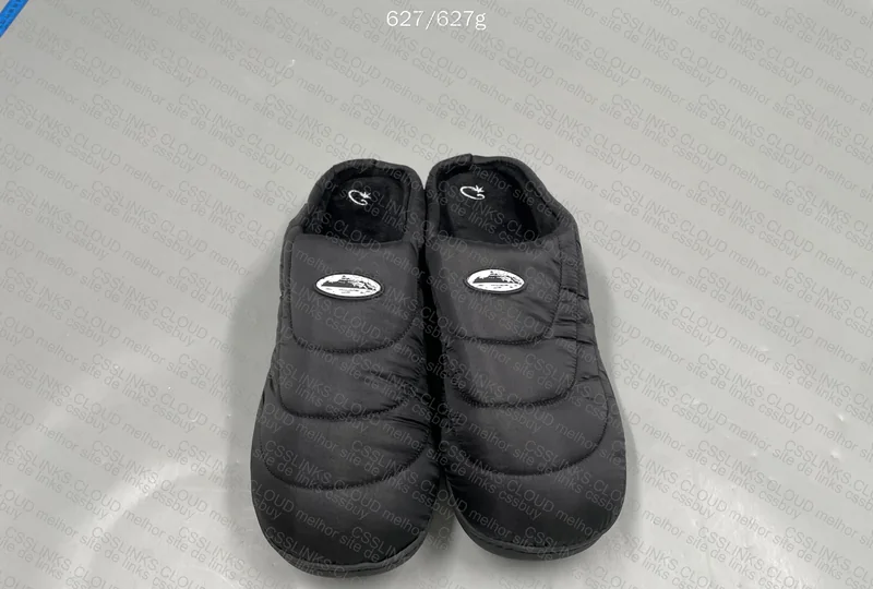 Corteiz Slippers