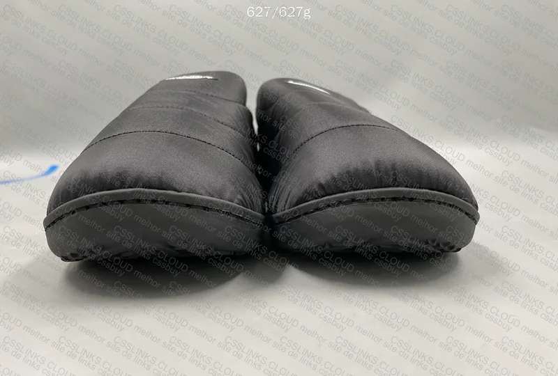 Corteiz Slippers 4