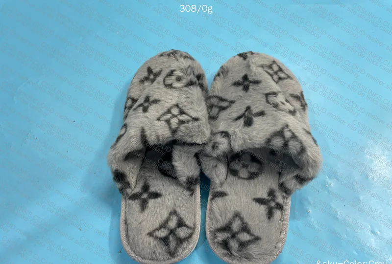 Louis Vuitton Slippers 5