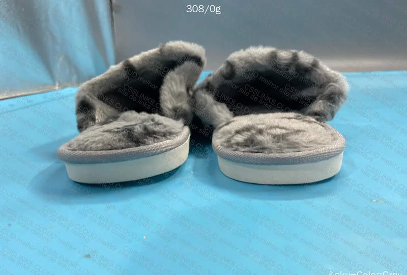 Louis Vuitton Slippers 6