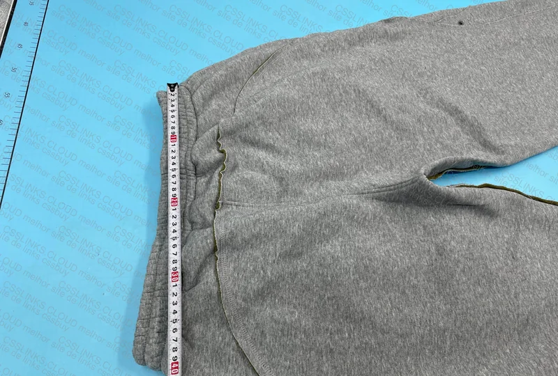 Pastdown joggers 7