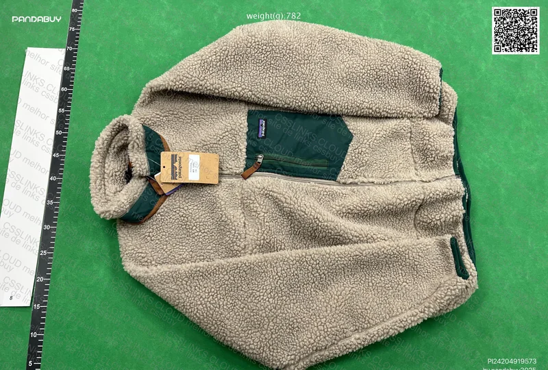 patagonia fleece jacket 2