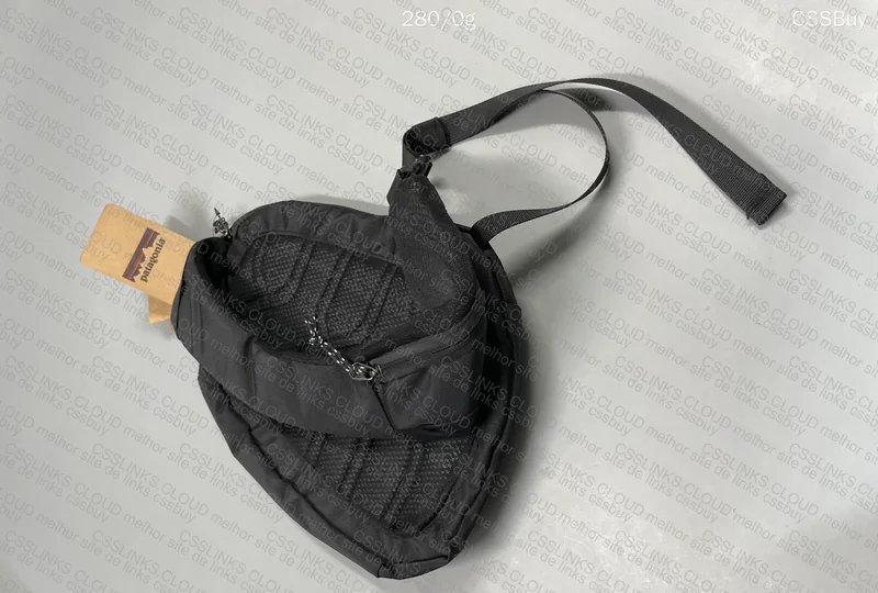 Patagonia Sling Bag (Atom 8L) 4