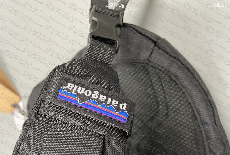 Patagonia Sling Bag (Atom 8L) 7