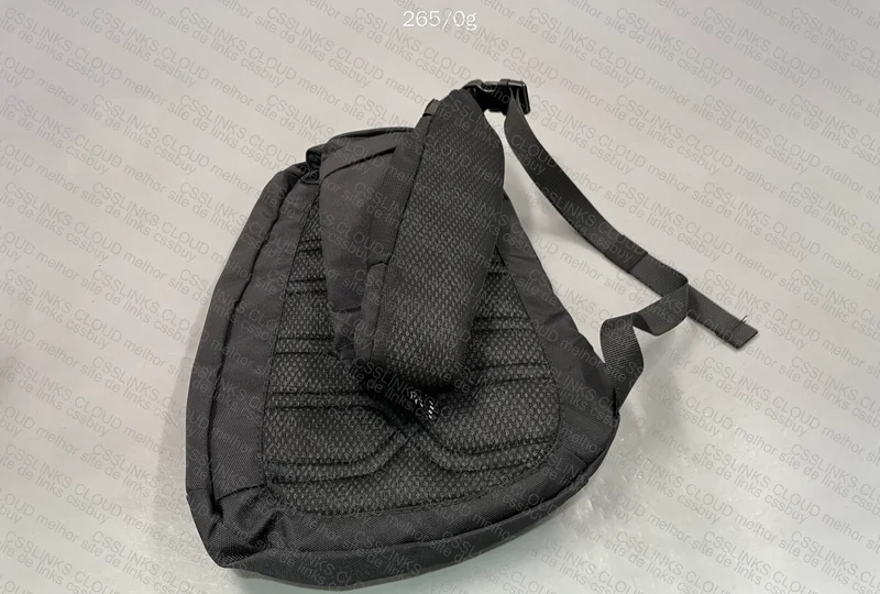 Patagonia Black Sling Bag 8L 3