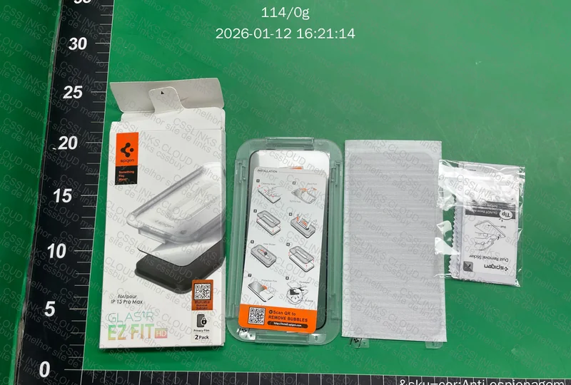 Pelicula Spigen Iphone 15 pro Max (Anti Curioso) 3