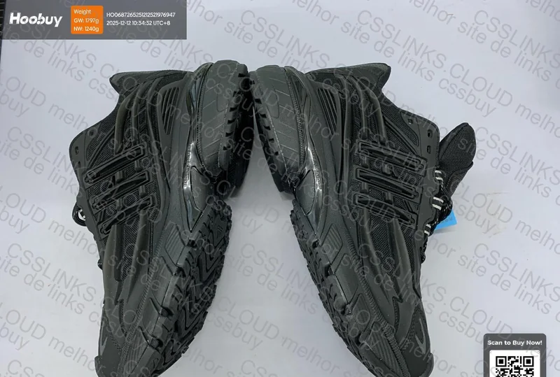 Pharrell Williams x Virginia x adidas Adistar Jellyfish Triple Black 2