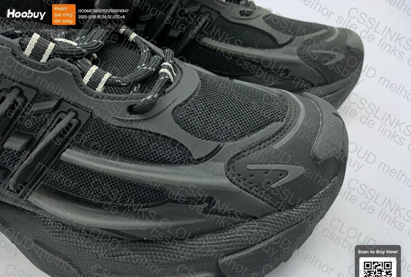 Pharrell Williams x Virginia x adidas Adistar Jellyfish Triple Black 6
