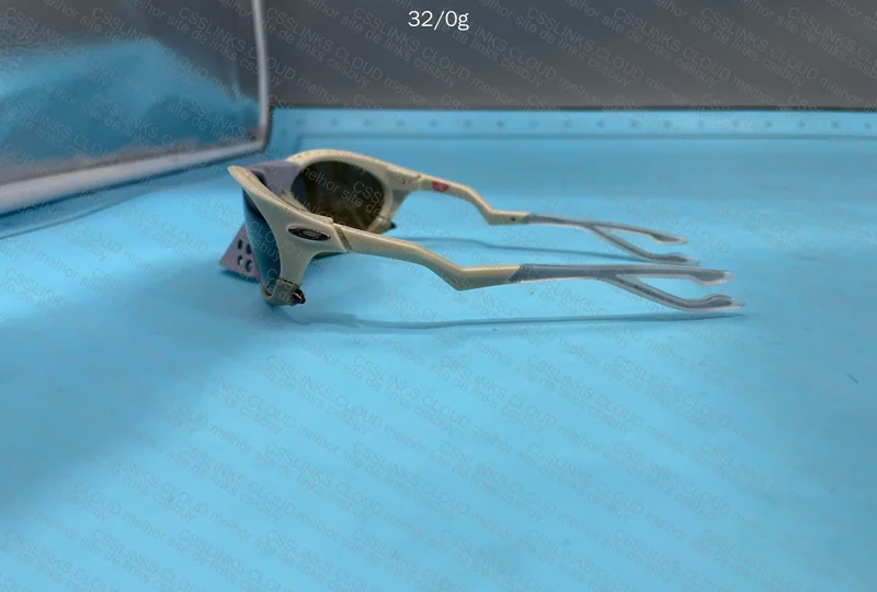 Plantaris Oakley C17 4