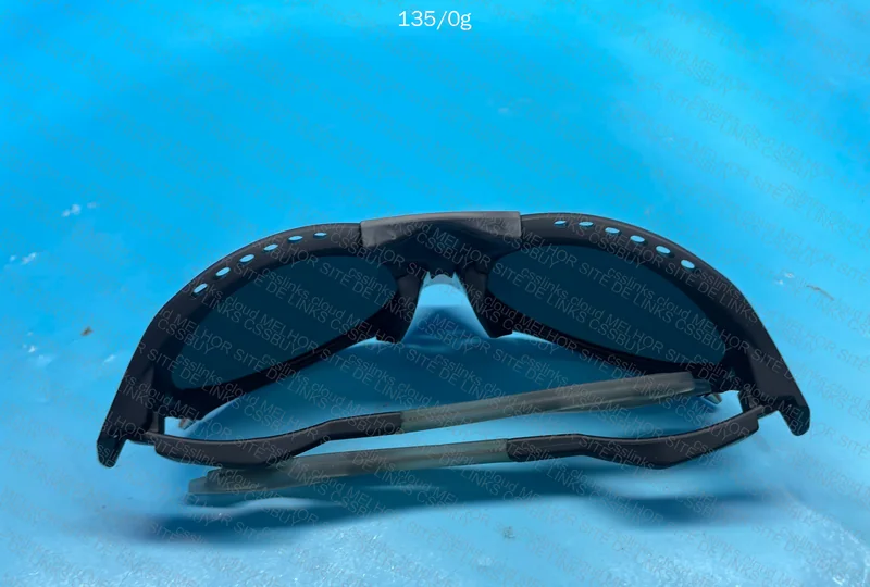 Plantaris Oakley + Case 5