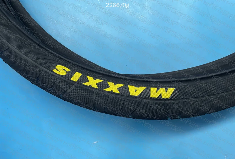Pneu Maxxis HookWorm 26x2.5 6
