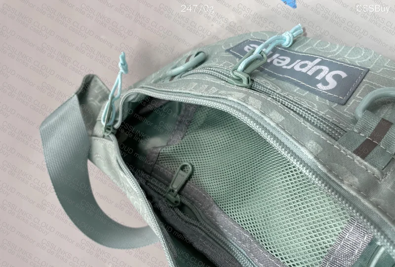 Supreme Waist Bag 4