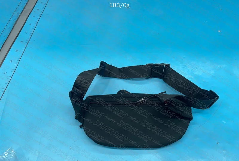 Supreme Waist Bag 3