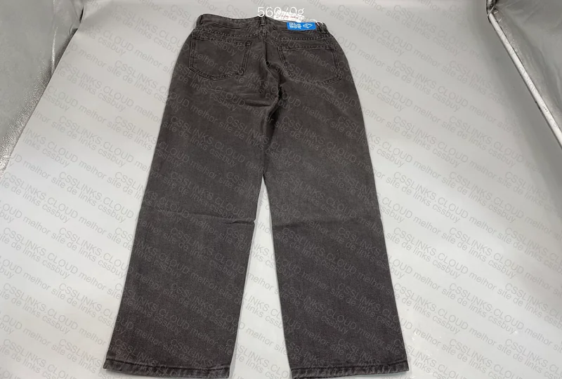 Polar jeans 4