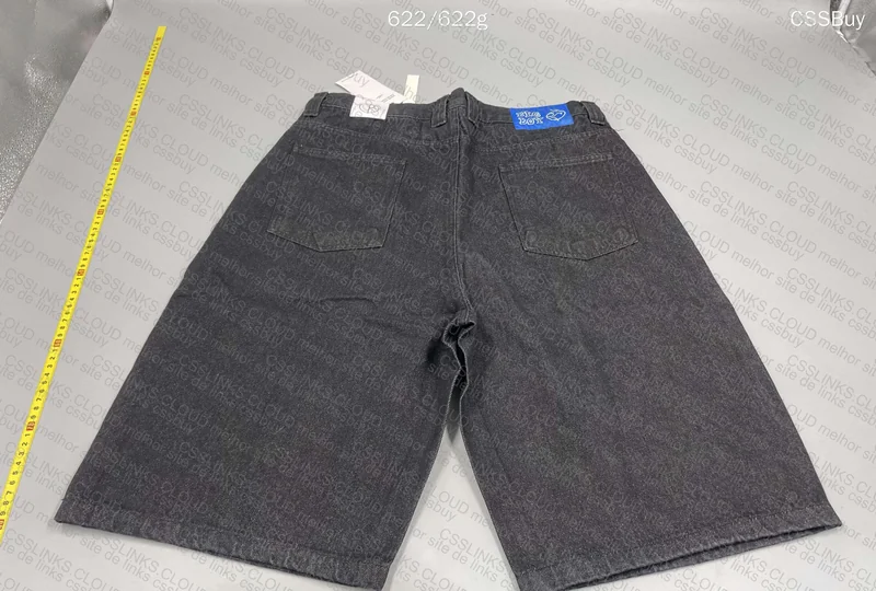 Polar Jorts 3