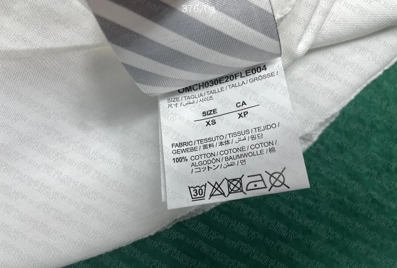 Polo Burberry e Ts Off White 9