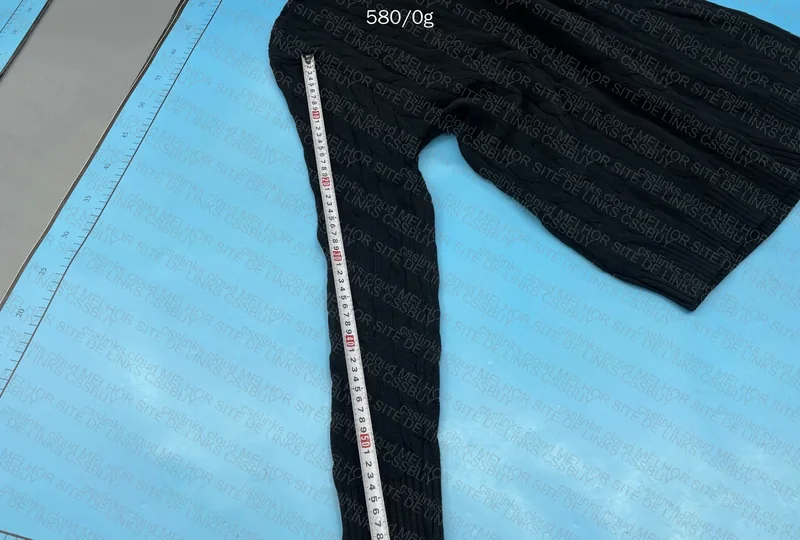 Ralph Lauren Sweater (With Measurements) 5