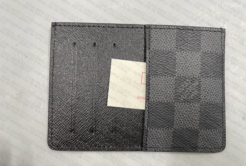 LV Card Holder 3