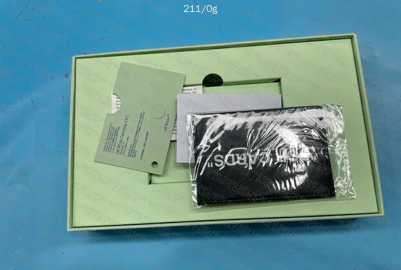 Off-White Card Holder 2