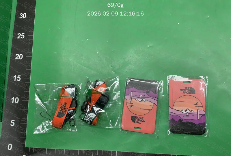Porta crachas TNF 3