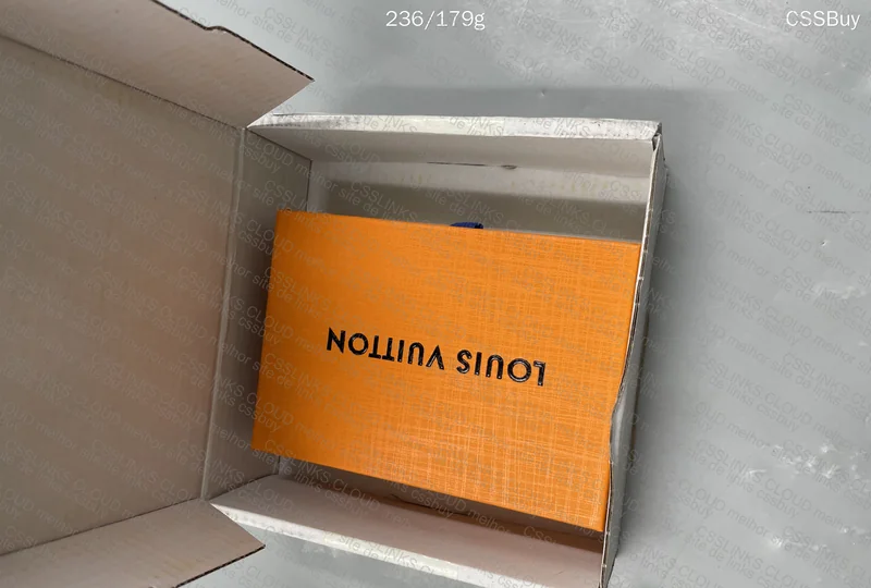 LV Coin Purse (Lil Pump Style) 2
