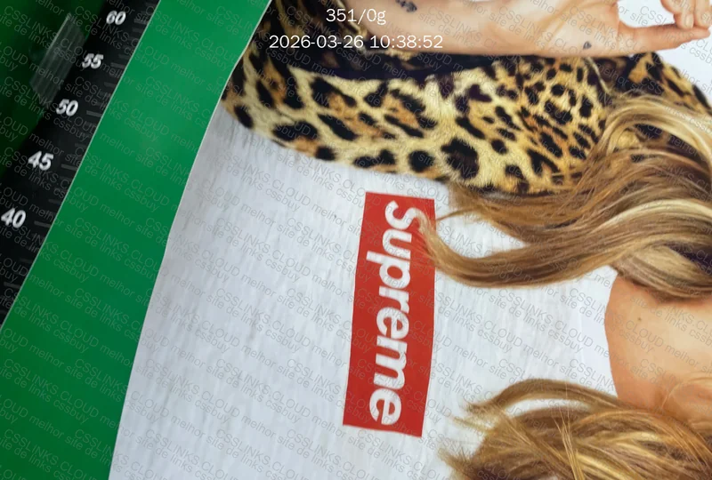 Poster Supreme Kate Moss 3