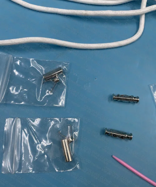 Pants Clip with Cord 3