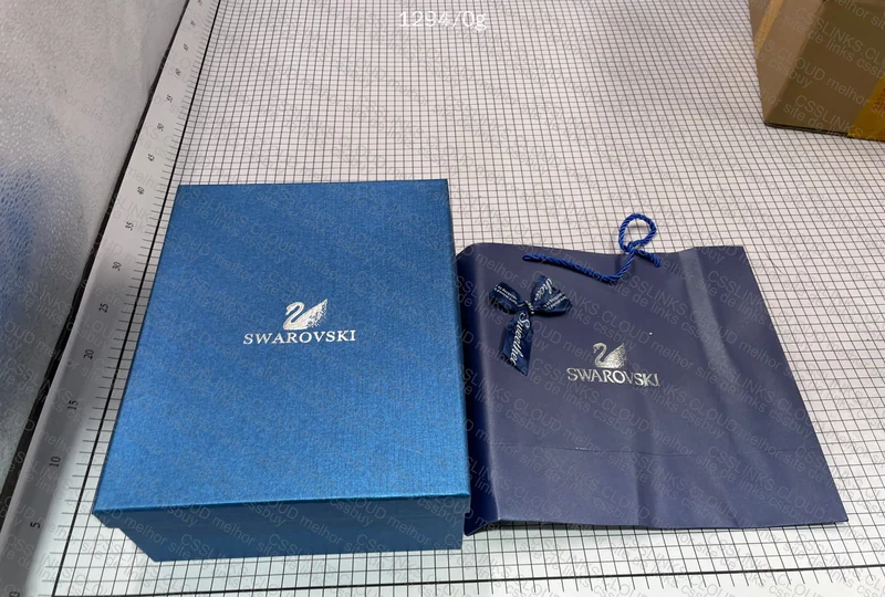 Christmas Gift - Swarovski Glasses 3