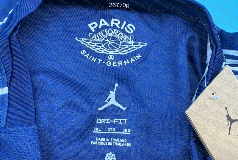 PSG x JORDAN IV WINGS Dembélé 3