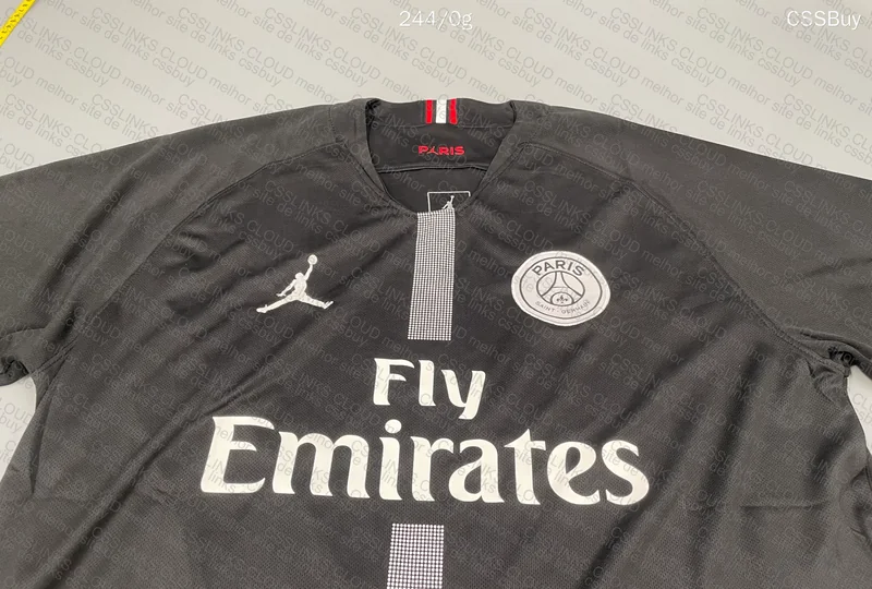 PSG x Jordan (Kit III 18/19) 5