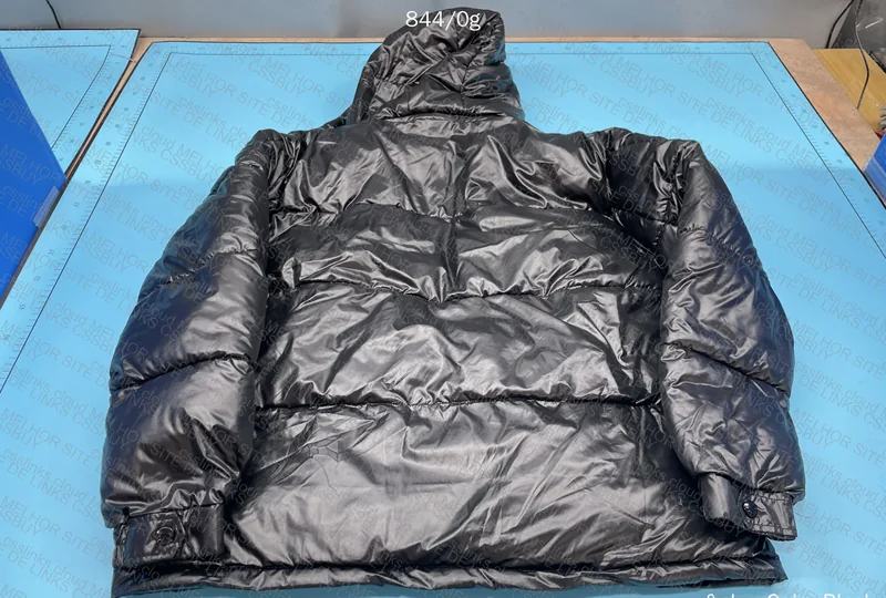 Puffer Moncler (WTF?????) 3