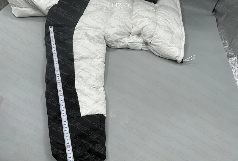 TNF 550 Puffer from WWTop with Measurements 7