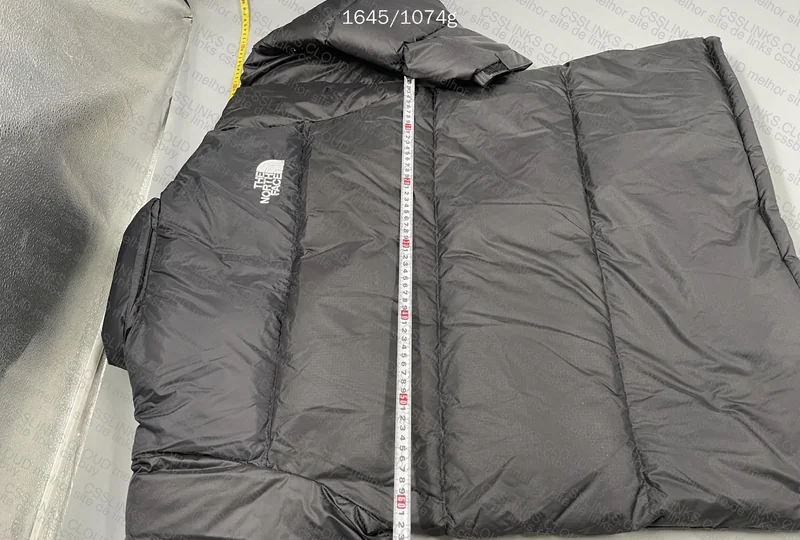 TNF 700 Puffer from ZOK with Measurements 7