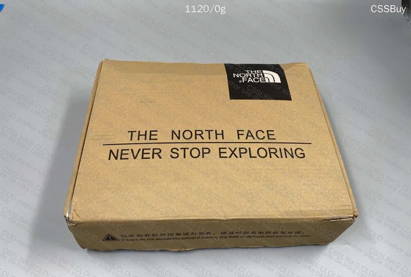 TNF 700 Black Puffer