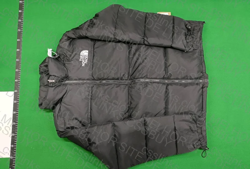 TNF Black Puffer