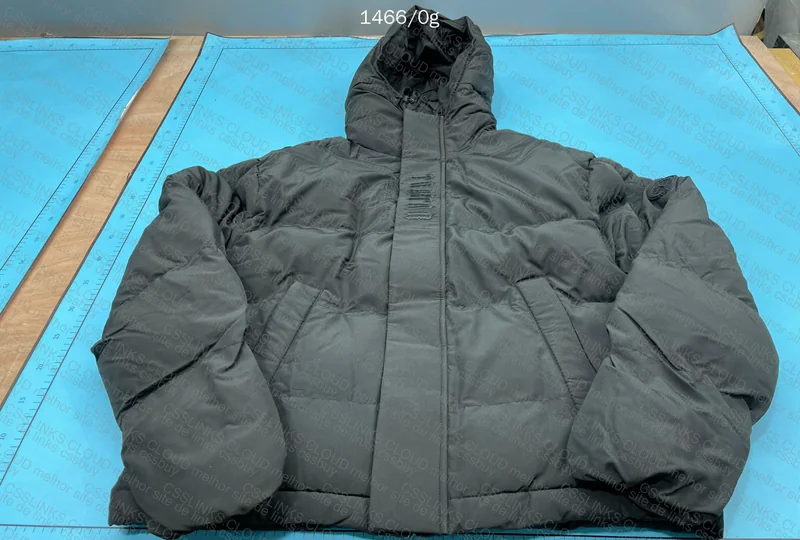Trapstar Goat Puffer (with Measurements) 2