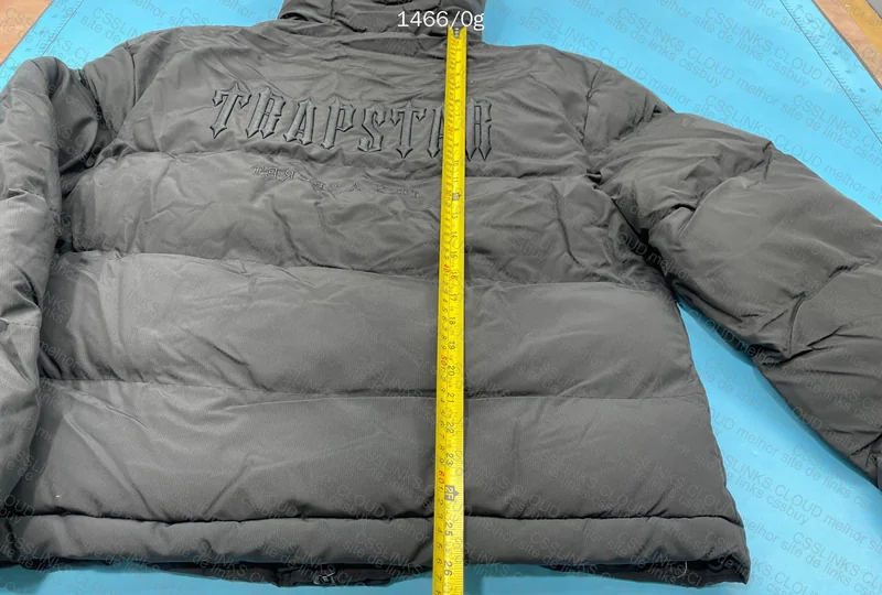 Trapstar Goat Puffer (with Measurements) 4