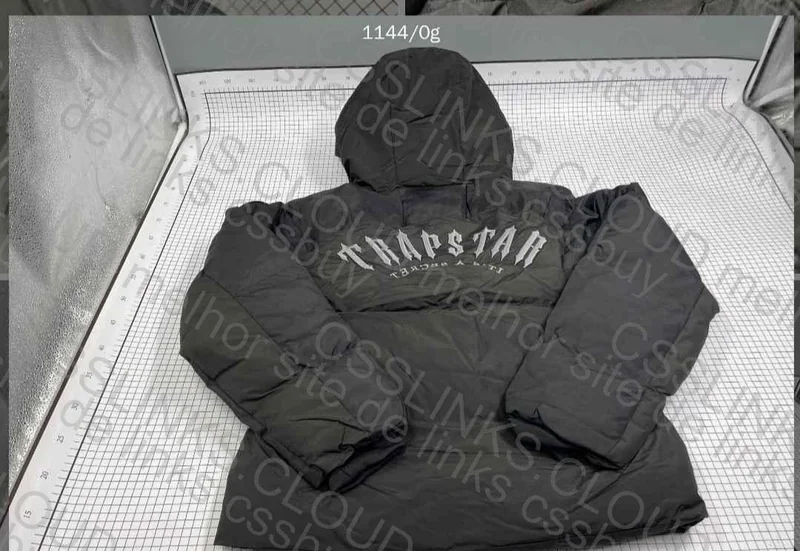 Trapstar Black Puffer/Jacket 6