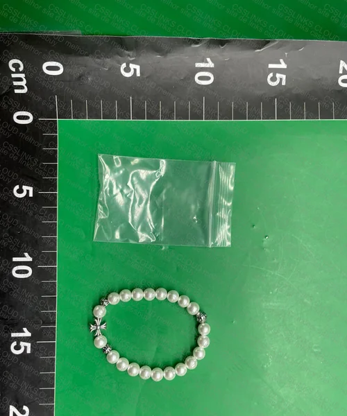 CH Pearl Bracelet 4