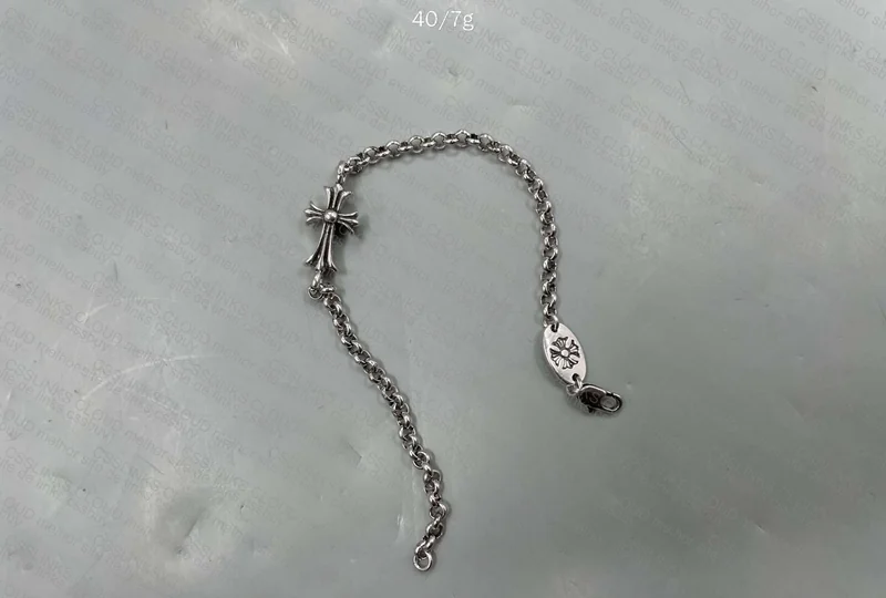 Chrome Hearts Bracelet "Studded" ¥35.00 4